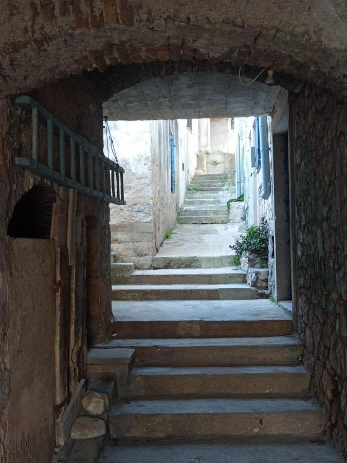 Kamena Kuca Pandorovica Kali Exterior foto